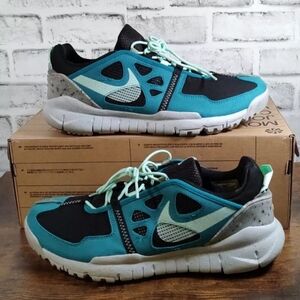 Nike Free Terra Vista Black / Mint Men's Size 13 W/Box Trail Shoes